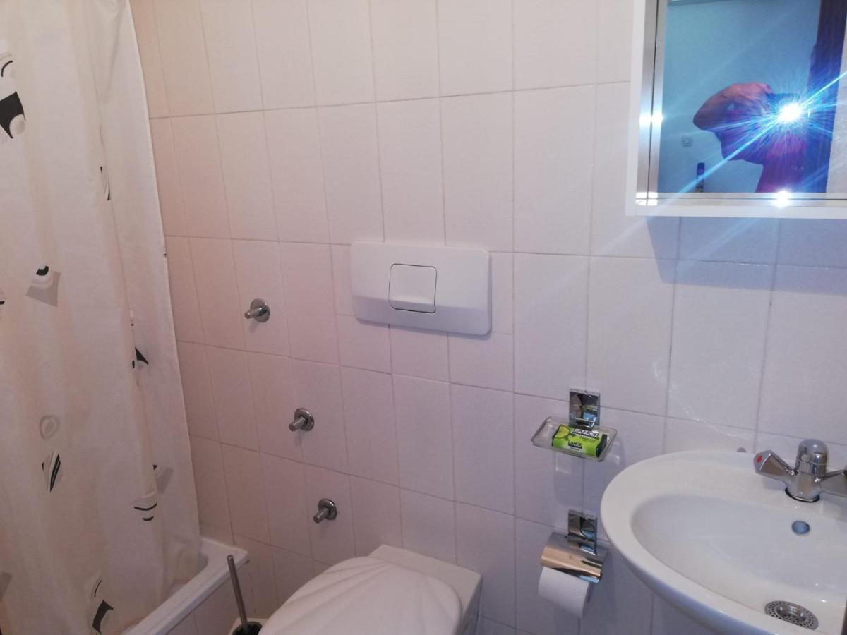 Iva/Sepac 1 Apartment คิร์ก ภายนอก รูปภาพ